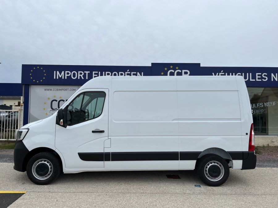 RENAULT MASTER FOURGON - TRAC F3500 L2H2 BLUE DCI 135 GRAND CONFORT